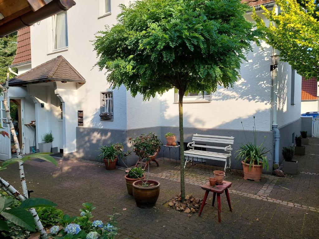 Appartement Turmzimmer 7 Sauerlandstraße 33647 Bielefeld