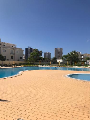 Two Bedroom Apartment in Center of Alvor