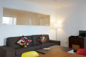 Two Bedroom Apt in Historic location! Close to the River