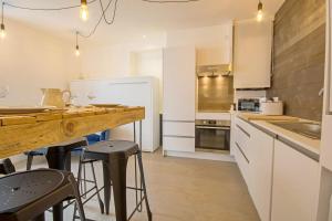 TY LAUMANN petite maison jardin sur le port de vannes avec Parking souterrain