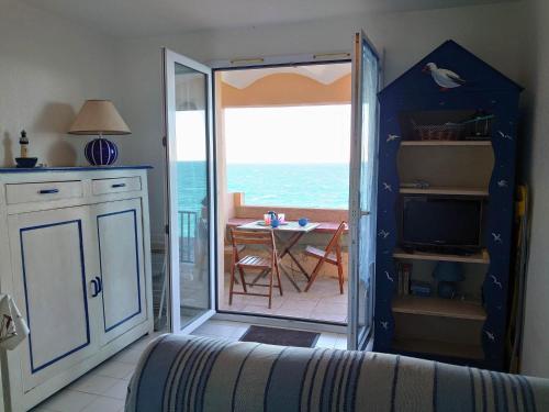 Appartement type T2 bord de mer ACCES PLAGE DIRECT 4RB4 Collioure france