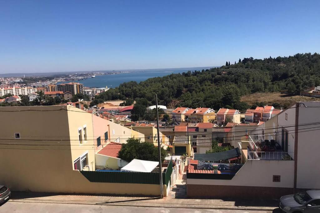 Appartement Typical fisherman house Rua Associação de Moradores 90 2900-121 Setúbal