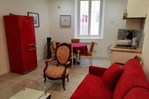 Appartement Appartement typique dans le centre historique 47m2 8 Rue Pebre La Ciotat