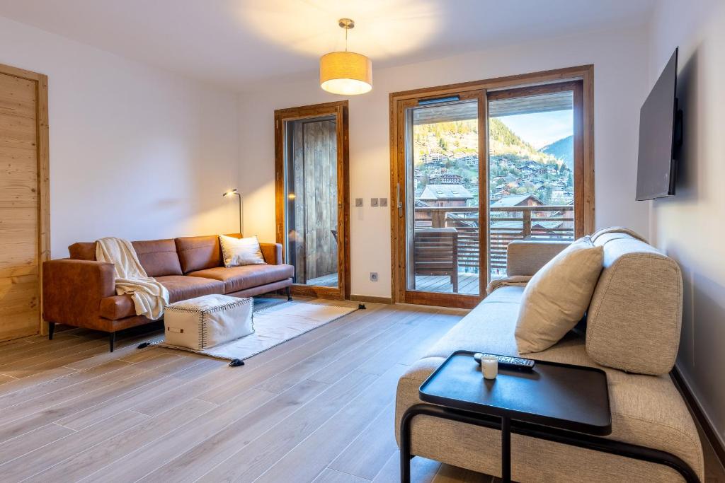 Tyrolien 208 - new apartment for 6 guests, right in the centre of Morzine 237 Route de la Plagne, 74110 Morzine