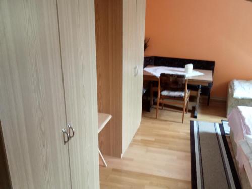 Übernachtungszimmer 2