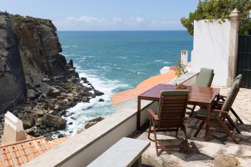Um Lugar ao Sol Beach House Azenhas do Mar