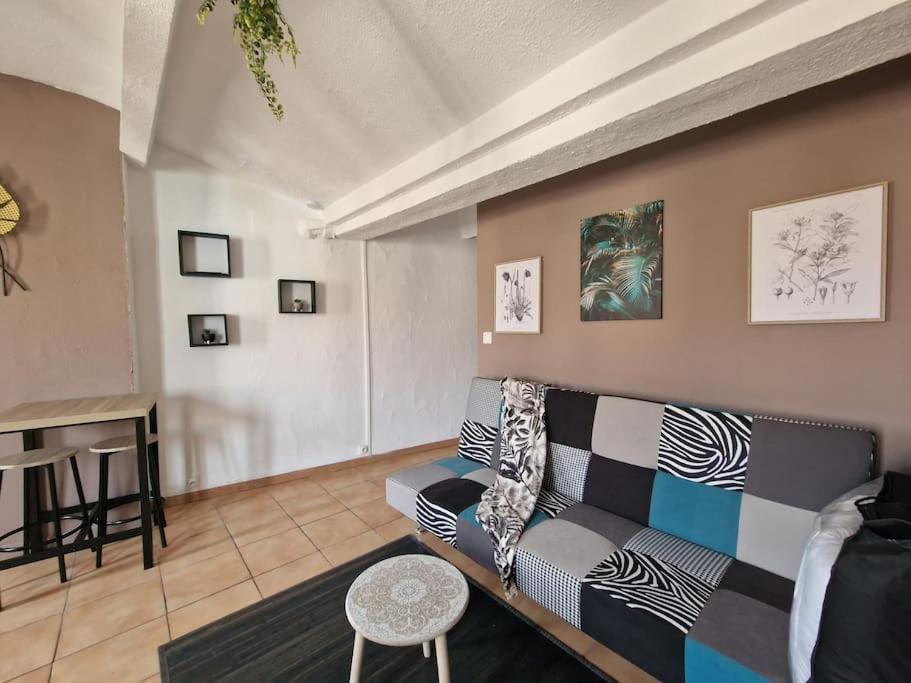 Appartement Un air de botanisme 60 Rue Jacques Dugommier 66100 Perpignan