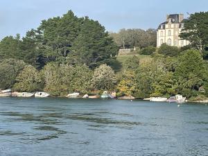 Un appartement au château de Locquéran Finistère