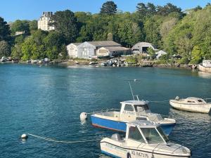 Appartement Un appartement au château de Locquéran Finistère Château de Locquéran 5 rue per jakes helias Audierne 29780 Plouhinec Bretagne