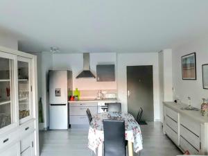 Appartement Un appartement pour 4, avec l’océan au bout de la rue René Moreau, Résidence de la baie 10 85270 Saint-Hilaire-de-Riez Pays de la Loire