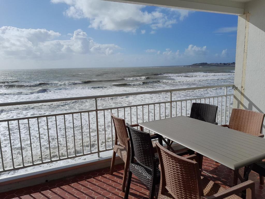 Appartement Un grand bol d’air avec vue sur mer à Saint Gilles Rochebonne, résidence Chardonnette 85800 Saint-Gilles-Croix-de-Vie