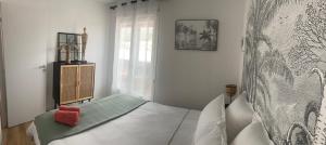 Un havre de détente classé 3 avec parking et vue montagne
