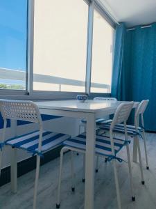 Appartement un paradis sans fin Résidence Le Corsaire APPT 5 8 Allée de la Goélette 34200 Sète Languedoc-Roussillon