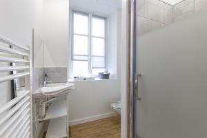 Un toit sous les Ifs - 2 chambres à Laval
