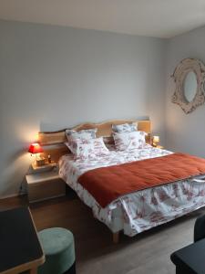 Appartement Une chambre à Uzès Place aux Herbes 30700 Uzès Languedoc-Roussillon