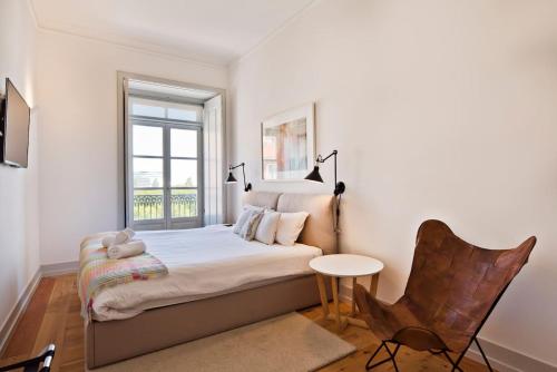 Unique 2 Bdr Apt Sea View Baixa Alfama D