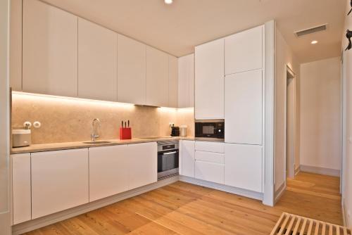Unique 2 Bdr Apt Sea View Baixa Alfama D