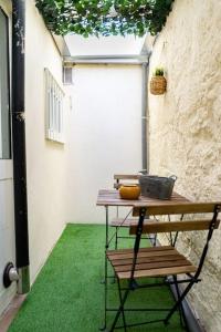 Unique Hosts - Cute Downtown House