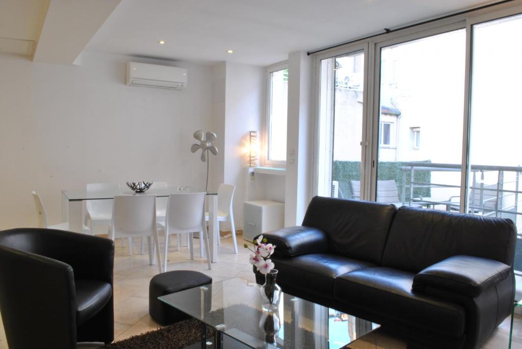 Unique sur Cannes 6 chambres BODP888 Buttura, 8, 06400 Cannes