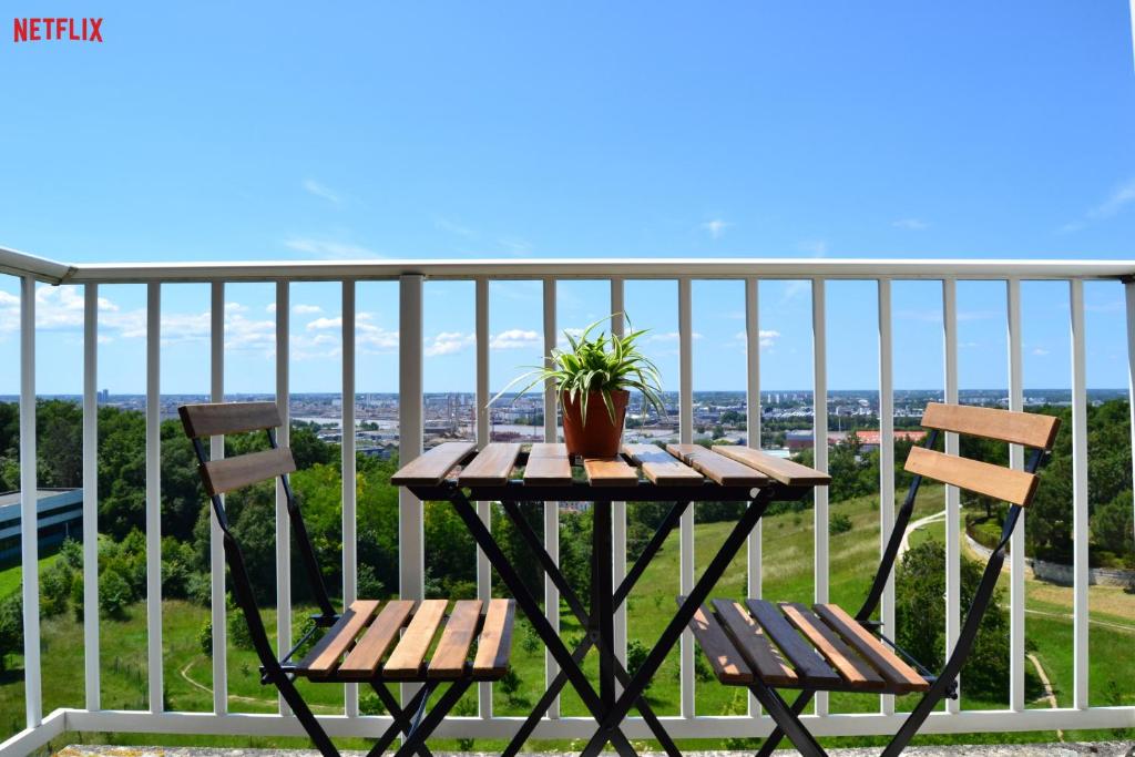Unusual and charming 25m² near LE MARAIS