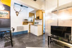 Unusual and charming 25m² near LE MARAIS