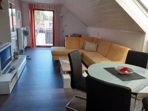 Appartement Upscale Holiday Apartment in Kniebis with Patio  72250 Kniebis Bade-Wurtemberg