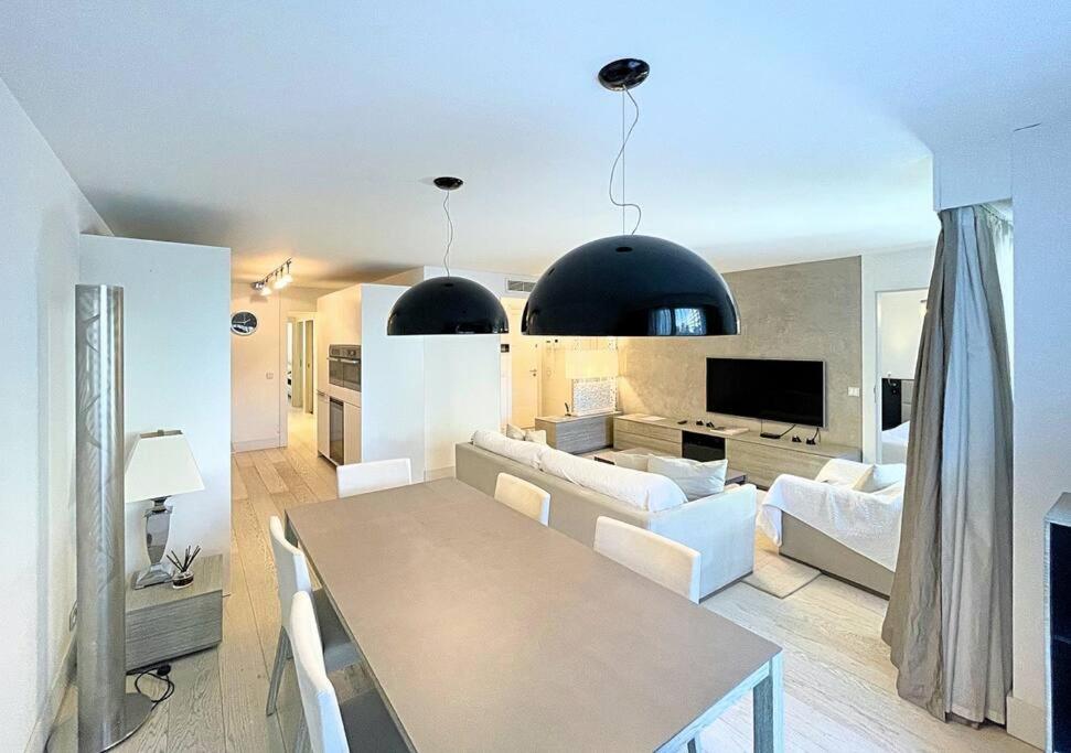 Urban loft C quartier Part-Dieu avec garage inclus