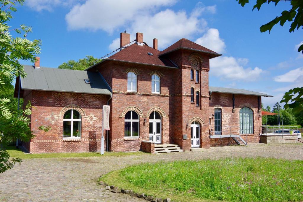 Urlaubsbahnhof-Stellwerk Chausseestraße 12, 18581 Lauterbach