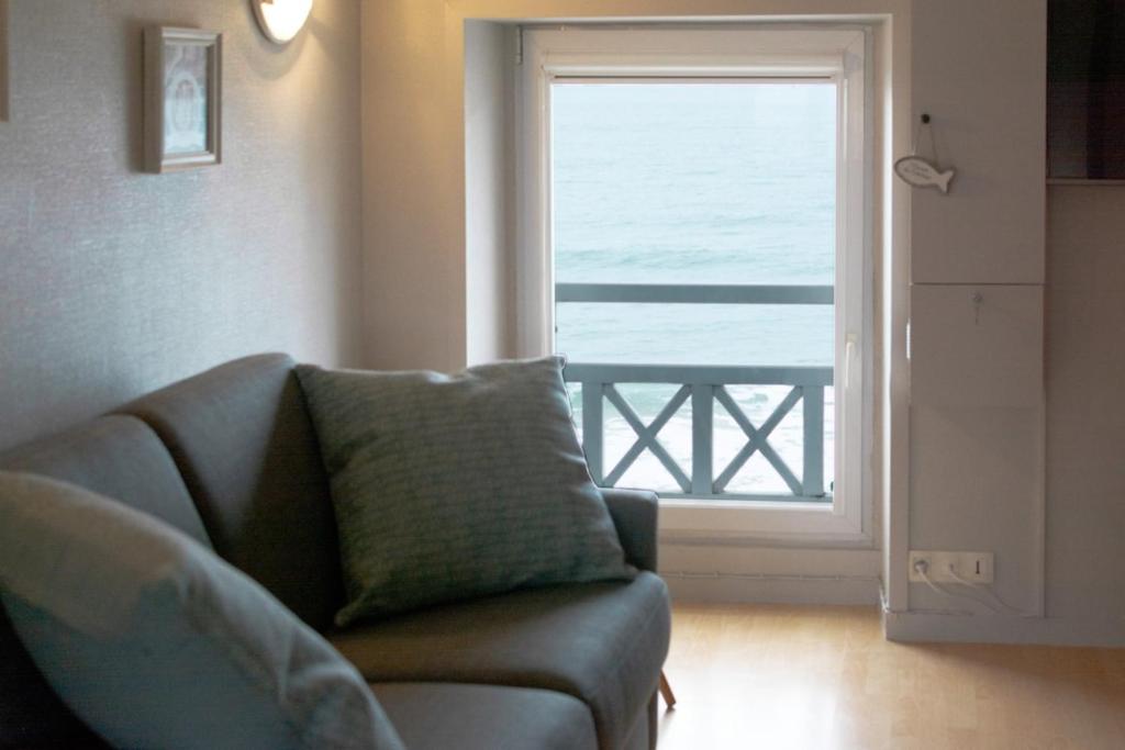 Appartement Va Sillon - 2 à 3 personnes - vue mer imprenable 70 Chaussée du Sillon 2ème étage droite 35400 Saint-Malo