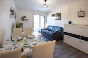 Appartement Vacances a deux pas de la plage pour quatre personnes de l'Albatros, Résidence Le Cormoran, 1, 24 85270 Plage-des-Demoiselles Pays de la Loire