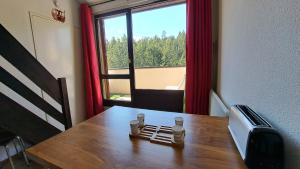 Appartement Val Cristal, SKI, Calme et confort ! 4 Rue Cristal 66120 Font-Romeu-Odeillo-Via Languedoc-Roussillon