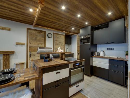 Appartement Appartement Val-d'Isère, 2 pièces, 4 personnes - FR-1-567-88 Hameau du Crêt Val dʼIsère