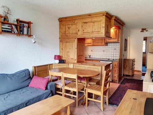 Appartement Appartement Val-d'Isère, 2 pièces, 6 personnes - FR-1-518-3 Rue du Rosoleil Val dʼIsère