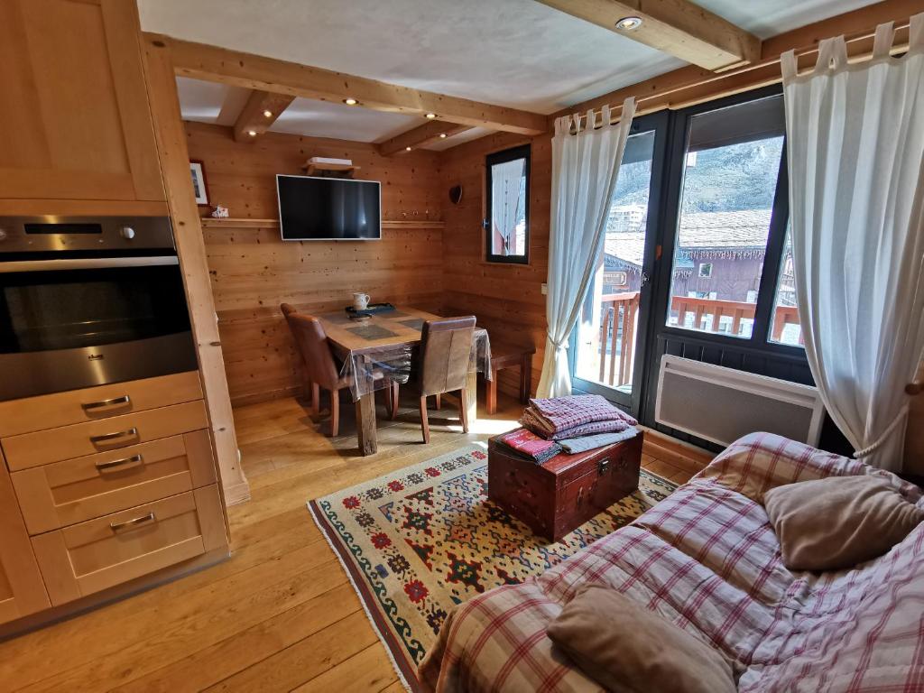 Appartement VAL D'ISERE centre 60m2 Tout confort Le Hameau des Verdets Route de la Balme 73150 Val dʼIsère