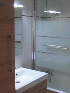 Val Thorens 2 bedrooms 6 persons next slopes