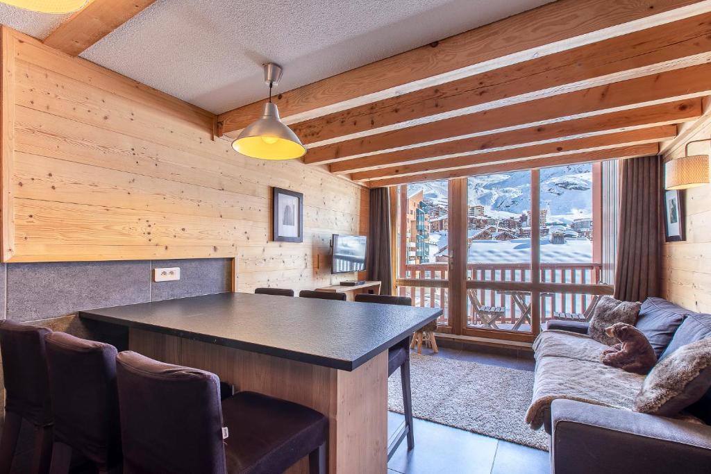 Val Thorens-Cosy Duplex avec Vue Silveralp 681 Résidence Le Silveralp 681 Rue du Soleil, 73440 Val Thorens