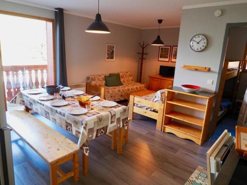 Appartement Appartement Valfréjus, 2 pièces, 8 personnes - FR-1-468-4 Place Des Bergers - ValfrÃ©jus - Valfréjus