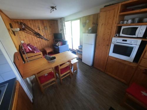 Appartement Valfréjus, 3 pièces, 6 personnes - FR-1-265-171 Valfréjus france