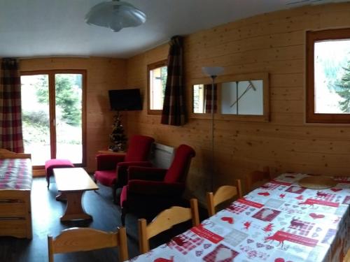 Appartement Valfréjus, 4 pièces, 8 personnes - FR-1-265-172 Valfréjus france