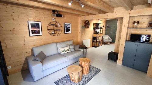 Valley Lodge