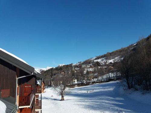 Valloire Studio Marmotte : Nid douillet centre de valloire, été / hiver 4p