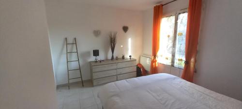 Var Roquebrune sur argens tres joli appartement