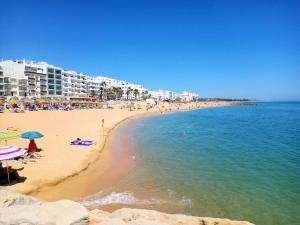 Varandas do Mar 3- Remodelado, Wifi, 150mt Praia