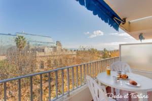 Vast studio downtown with balcony - Dodo et Tartine