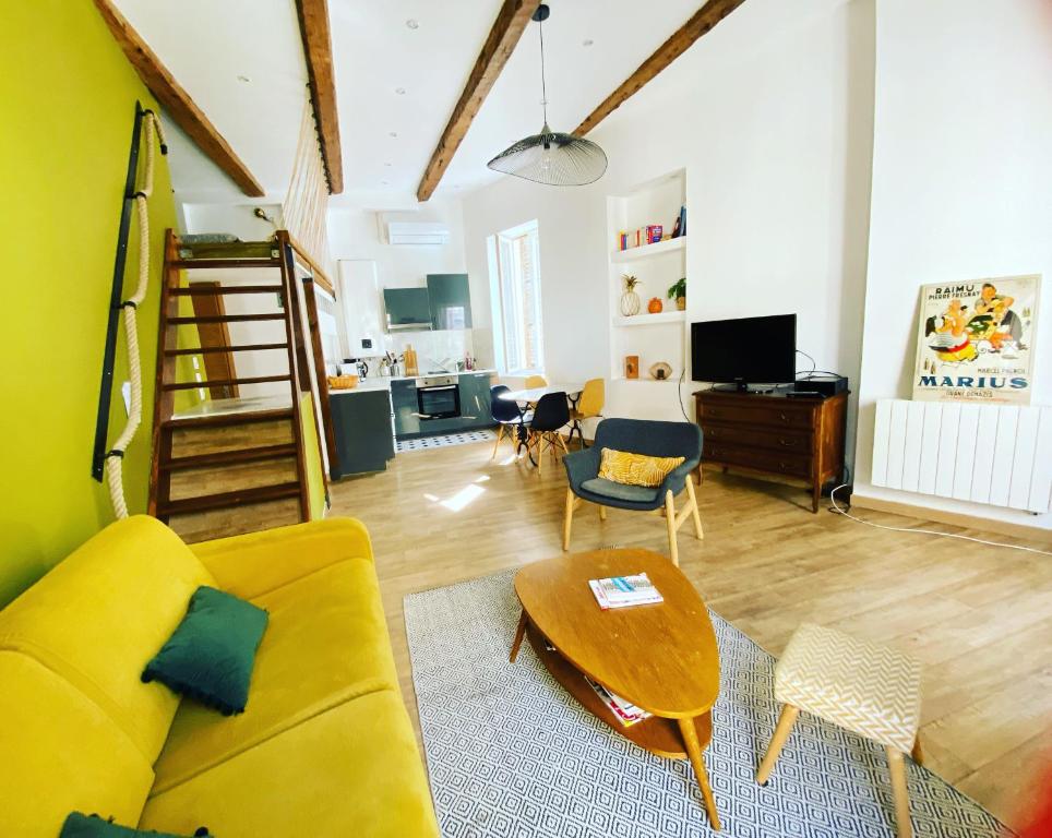 Appartement Vaste loft plein de charme au cœur de Marseille 1 Rue Château Payan 13005 Marseille