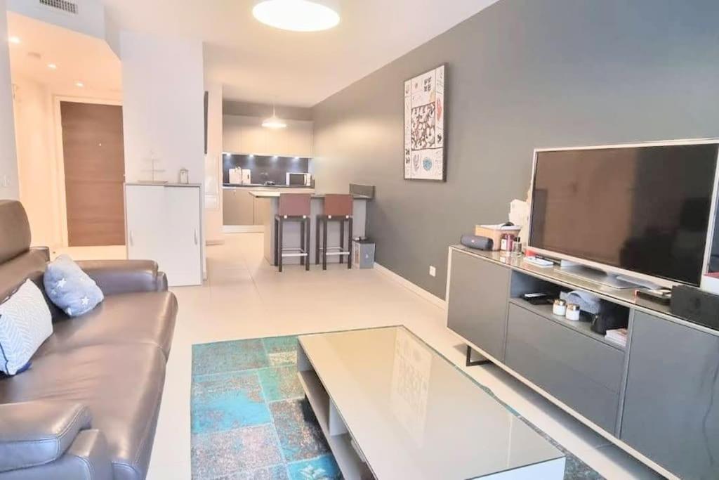 Vaste loft plein de charme au cœur de Marseille