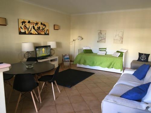 Vau Casa da Alegria
