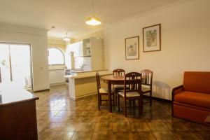 Vau Costa beach apartment with pool