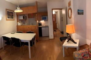 Vaujany Locations - Cochette II Apt 1 & 2