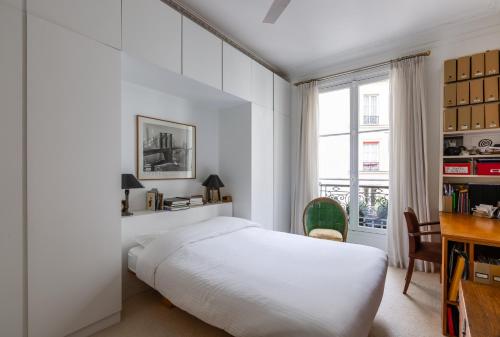 Veeve - Artistic in Pigalle